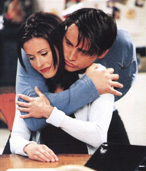 monica and joey Joey Friends, Matt Leblanc, Friends Cast, Ross Geller, Friends Tv Series, Joey Tribbiani, Monica Geller, Friends Moments, Phoebe Buffay