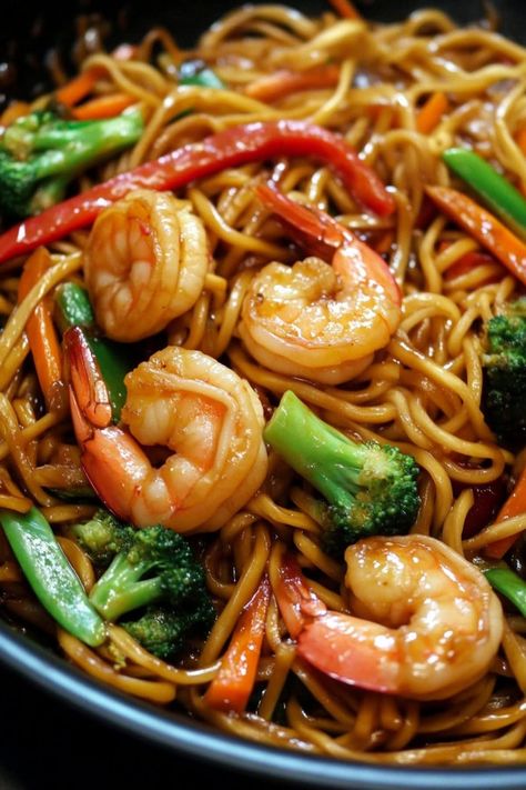 Prawn Noodle Recipes Stir Fry, Shrimp Stir Fry Ramen Noodles, Blackstone Stir Fry Noodles, Shrimp And Broccoli Stir Fry Easy, Asian Noodles With Shrimp, Shrimp And Beef Stir Fry, Shrimp With Broccoli Chinese, Prawn Stir Fry Noodles, Thai Noodle Stir Fry