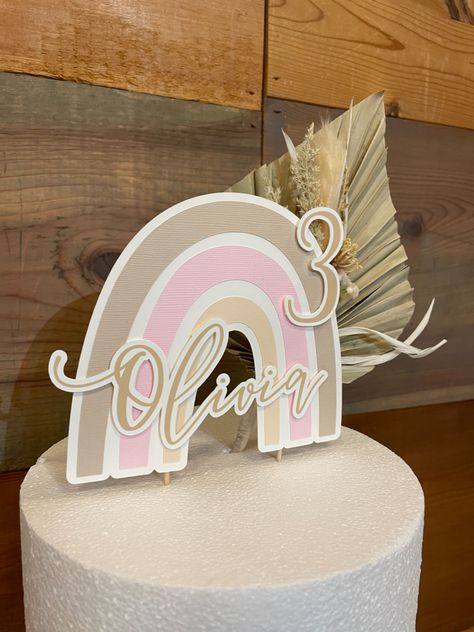 Boho Rainbow Cake Topper, Boho Rainbow Cake, Rainbow Topper, Pampas Grass Arrangement, Arco Iris Boho, Boho Rainbow Birthday, Bake Sale Packaging, Rainbow Cake Topper, Boho Cake