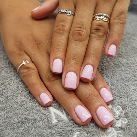 Fingernail Colors, Opi Pink Nail Polish, Natrual Nails, Nail Boutique, Nail Pics, Opi Gel Nails, Henna Nails, Pink Gel Nails, Spring Acrylic Nails