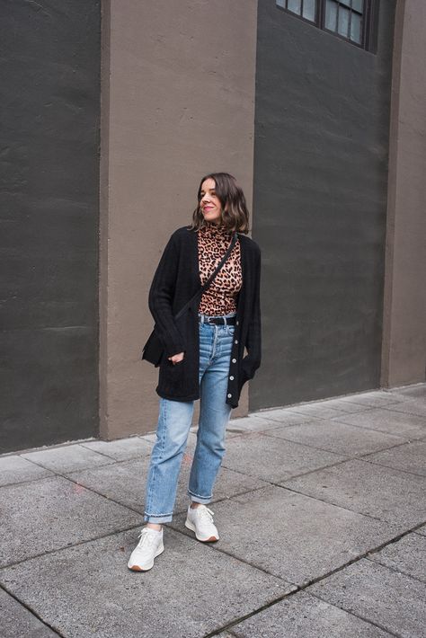 Dad Sneakers, French Girl, Bold Fashion, New Trends, Outfit Details, Cheetah Print, How To Run Longer, Fashion Blog, Winter Outfits