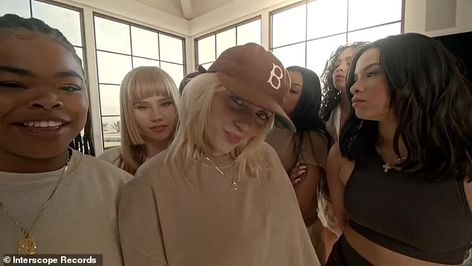 Billie Eilish flashes cleavage as she parties with her girlfriends in bed in Lost Cause music video | Daily Mail Online Lost Cause Music Video, Billie Eilish Blonde Hair, Billie Eilish Blonde, Wax Lips, Lost Cause, Brown Aesthetic, Lady And Gentlemen, Beautiful Photography, Music Is Life