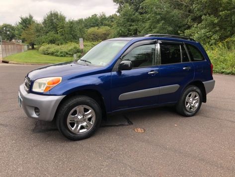 Toyota Rav4 2005, Rav 4, Roadside Attractions, Toyota Rav4, Car Door, Dream Cars, Toyota, Suv Car, Bike