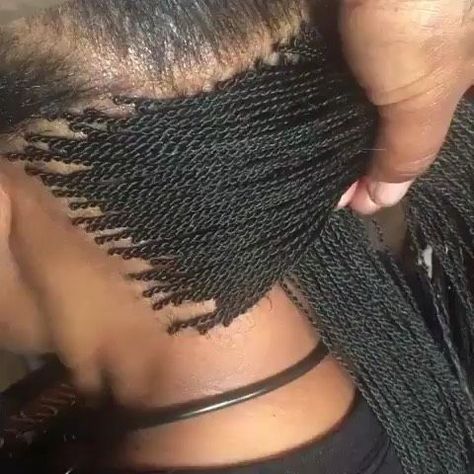 Senglease Twist, Box Braids For Black Women, Braid Wigs, Twist Box Braids, Make Hair Grow, Braids For Black, Highly Favored, Blonde Box Braids, Breaking Hair