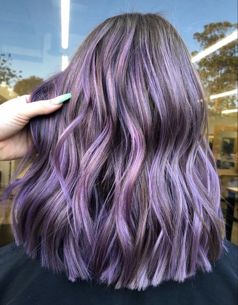 Tips Of Hair Dyed Purple, Purple Ends Hair Blonde, Blonde Hair Lavender Tips, Purple Dip Dye Hair Blonde, Dark Purple Highlights, Blonde And Purple Hair Aesthetic, Purple Hair Streaks, Purple Streaks, Hair Styels