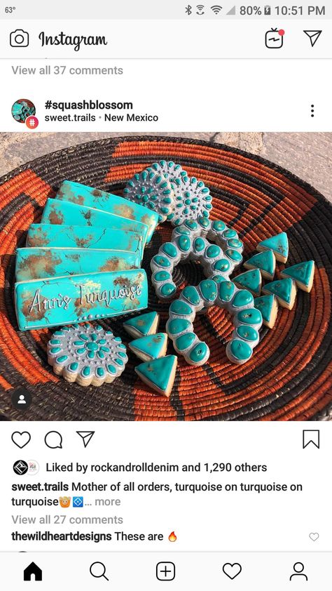 Turquoise Cookies Decorated, Turquoise Western Party, Western Desserts, Western Birthday Cakes, Turquoise Party, Cow Cookies, Cowgirl Cakes, Turquoise Squash Blossom, Bridal Cookies