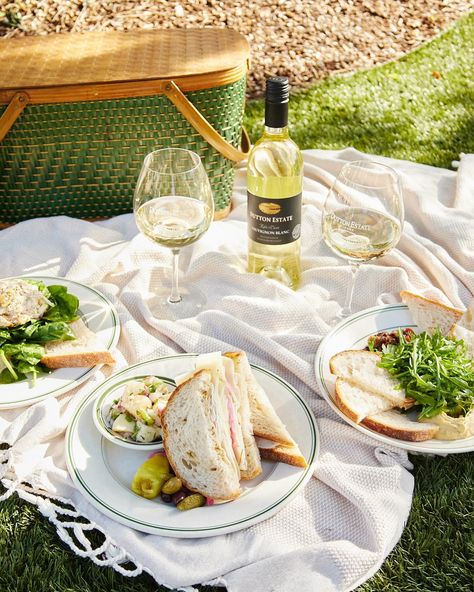 Join us for a picnic! 🧺 This summer, savor your wine tasting experience, then indulge in a delightful picnic lunch from our local partner, @willowwoodmarketcafe Your meal includes a glass of wine of your choice from our curated wine flight. #duttonestatewinery #picnic #winetasting #sonomacounty Picnic Lunches, Wine Tasting Experience, Sonoma County, Wine Tasting, Wine