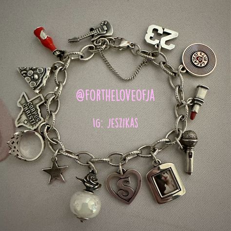 How I customized my James Avery Charm bracelet. #JamesAvery #jamesaverycharms #selenaquintanilla #ChrisPerez #selenaquintanillaperez #JamesAveryBracelet James Avery Charm Bracelet, James Avery Bracelet, James Avery Charms, Selena Quintanilla Perez, Selena Quintanilla, James Avery, Silver Jewelry, Charm Bracelet, Texas