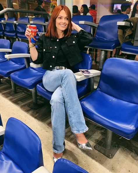 Caroline Receveur on Instagram: “#BravoLesBleus ❤️🇫🇷” Copper Long Bob Hair, Caroline Receveur Hair, Hair Muse, Hair Projects, Hair Color Caramel, Red Brown Hair, Hair Color Auburn, Long Bob Hairstyles, Haircut And Color