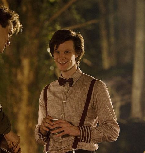 LOOK HOW CUTE HE IS! Caitlin Blackwood, Matt Smith Doctor Who, Doctor Who Quotes, Amy Pond, First Doctor, 11th Doctor, Eleventh Doctor, Wibbly Wobbly Timey Wimey Stuff, Bbc One