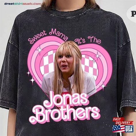 Hannah Montana Sweet Mama It's The Jonas Brothers Concert Shirt Tour Tshirt Classic Hoodie Check more at https://greatshirtmusic.com/product/hannah-montana-sweet-mama-it-s-the-jonas-brothers-concert-shirt-tour-tshirt-classic-hoodie/ Sweet Mama Its The Jonas Brothers, Jonas Brothers Tshirt, Jonas Brothers Concert, The Jonas Brothers, Concert Ideas, Brothers Art, Brothers Shirts, T Shorts, Hannah Montana