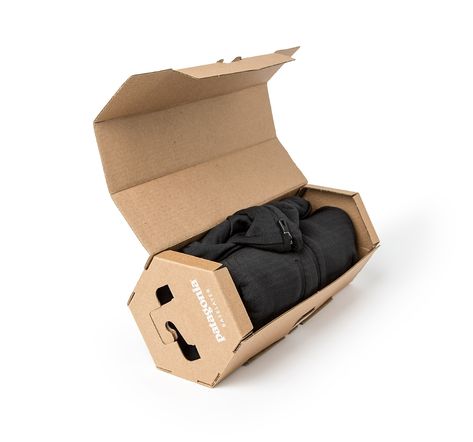 Packing Box Design, Ecommerce Packaging, Shirt Packaging, Tshirt Packaging, Packaging Ideas Business, Clothing Packaging, Eco Packaging, Box Packaging Design, Cardboard Packaging