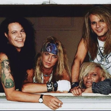 Poison Poison The Band, Bobby Dall, Poison Rock Band, Bret Michaels Band, Bret Michaels Poison, Every Rose Has Its Thorn, Rockstar Style, 80s Hair Bands, Bret Michaels