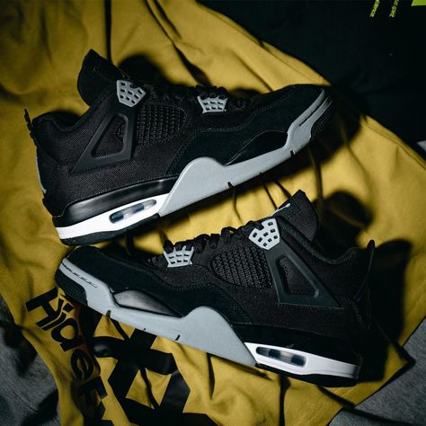 Jordan 4 Black Canvas, Balenciaga Adidas, Adidas Boots, Jordan 4 Black, Jordan 4s, Balenciaga Sneakers, Balenciaga Track, Air Max Women, Air Jordan 4