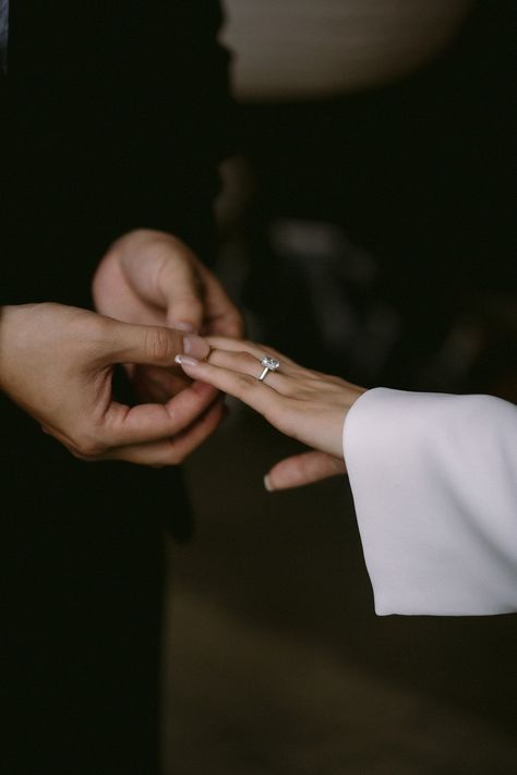 Wedding Moments Photography, Nyc Elopement, Engagement Rings Couple, Bridal Photographs, Wedding Rings Photos, Wedding Details Photography, Wedding Hands, Engagement Ring Inspiration, Documentary Wedding Photography