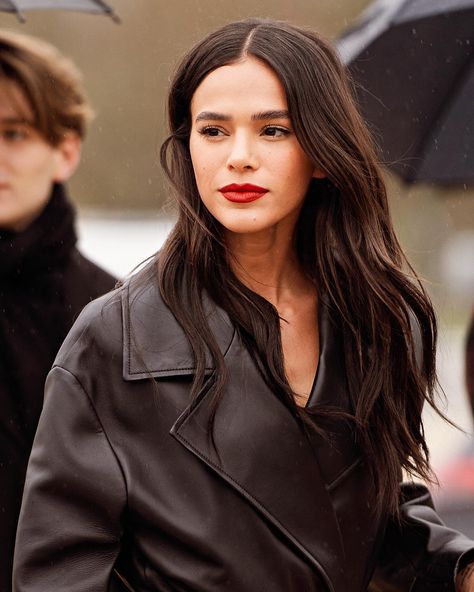 Bruna Marquezine attending Loewe FW24 Leather Coats, Long Leather Coat, Celebrity Look Alike, Character Actor, Feminine Energy, How To Make Hair, Summer Aesthetic, Leather Coat, Celebrity Crush