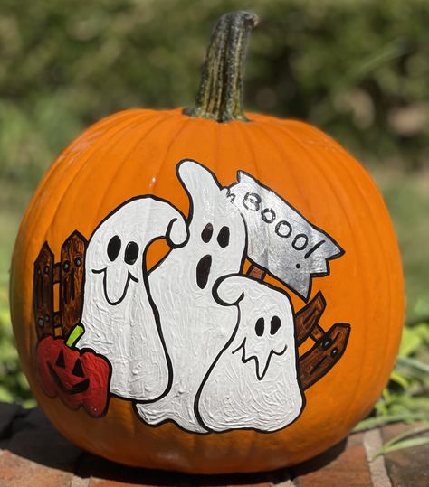 Boo Painted On Pumpkin, Spooky Painted Pumpkins Ideas, Pumpkin Painting Ideas Small Pumpkins, Western Painted Pumpkins, Big Pumpkin Painting Ideas, Ghost Painted Pumpkins, Drawing On Pumpkins With Sharpie, Painting Pumpkins Ideas Diy Girly, Pumpkin Painting Ideas Ghost