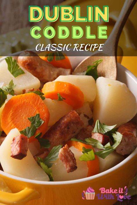 This Dublin coddle is hearty, flavorful, and perfect for any occasion! Dublin Coddle Recipe, Coddle Recipe, Irish Meal, Sausage And Potato Soup, Bacon And Potatoes, Dublin Coddle, Traditional Irish Stew, Irish Recipes Traditional, Irish Cuisine