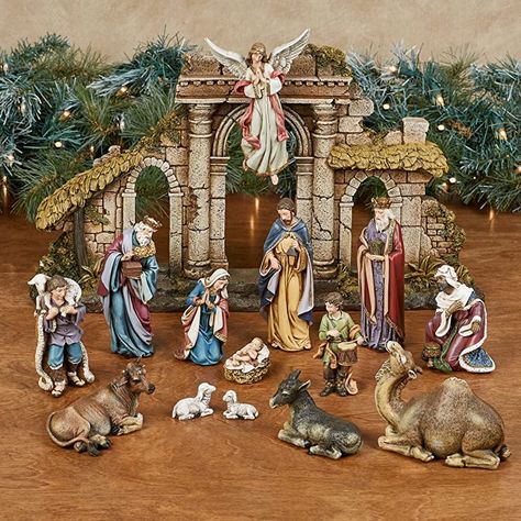 Christmas Nativity Scene Display, Nativity Scene Display, Three Kings Gifts, Nativity Figures, Christmas Nativity Set, Nativity Scenes, Christmas Tree Decorations Diy, Nativity Crafts, Drummer Boy