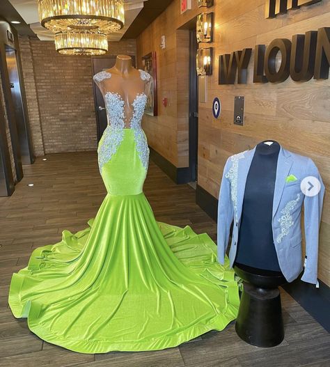 Light Green Prom Dress, Lime Green Prom Dresses, Women Party Dress, Silk Prom Dress, Prom Inspiration, Gorgeous Prom Dresses, Prom Dresses Yellow, Prom Girl Dresses, Senior Prom Dresses