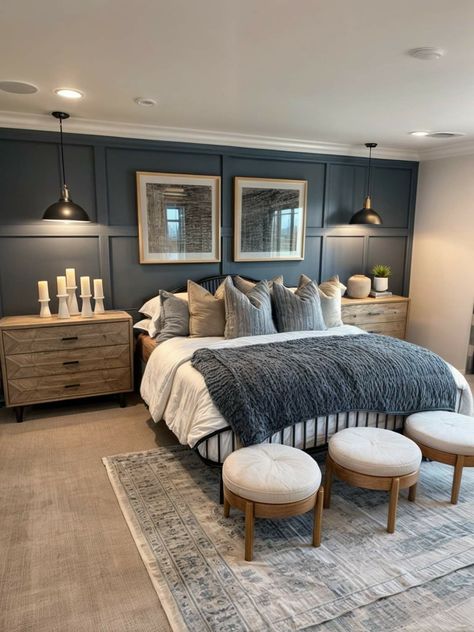 Bedroom With Chair Rail, Decor Ideas Bedroom, Neutral Bedrooms, Bedroom Decor Cozy, Bedroom Renovation, Bedroom Decor Design, Modern Bedroom Decor, Bedroom Decor Ideas, Bedroom Layouts