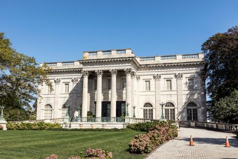 Rhode Island Mansions, Abandoned Mansion For Sale, Newport House, Rhode Island Travel, American Mansions, Vanderbilt Mansions, Marble House, Dream Mansion, Mega Mansions