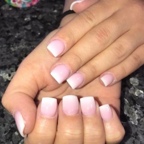 Nails Acrylic Short Squares, Cute French Nails, Ombre French Manicure, Ombré French, Nails Acrylic Short, Gel Nails At Home, Nagel Tips, Ideas Nails, Dipped Nails