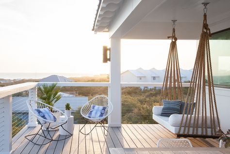 Balcony Architecture, White Beach Houses, Beach House Balcony, White Beach House, Beautiful Beach Houses, Second Floor Balcony, Beach House Furniture, House Balcony, Shore House