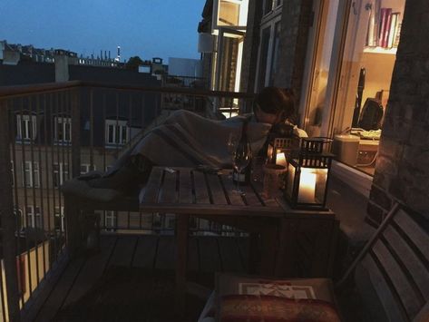 Vintage Balcony Aesthetic, Balcony Aesthetic Night, Domestic Aesthetic, Balcony Aesthetic, Aesthetic Balcony, City Balcony, Balcony Apartment, Future Apartment, Dream Apartment