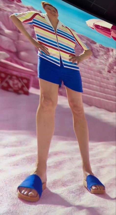 Allen From Barbie, Allen Barbie Movie, Alan Barbie Movie, Allan Barbie Movie, Alan Barbie, Weird Halloween Costumes, Allan Barbie, Im Just Ken, Scary Dreams