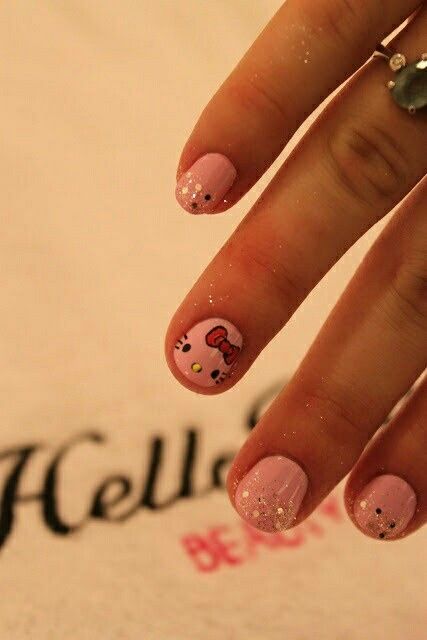 Hello Kitty Nails Short Kids, Hello Kitty Gel Nails Short, Hello Kitty Nail Designs Short, Hello Kitty Natural Nails, Kids Hello Kitty Nails, Simple Hello Kitty Nails Short, Hello Kitty Painted Nails, Hello Kitty Simple Nails, Nails Girls Kids