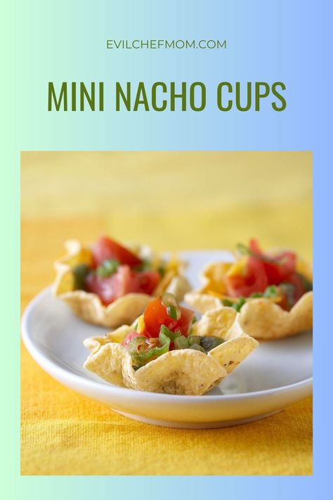 Mini Nacho Cups Individual Nachos, Avocado Dip Guacamole, Nacho Cups, Nacho Recipe, Zucchini Bites, Baked Tortilla Chips, Roasted Pear, Okra Recipes, Avocado Dip