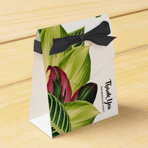 Tropical Wedding Favors, Hawaiian Wedding Favors, Tropical Wedding Favor, Tropical Beach Wedding, Hawaii Party, Tropical Wedding Invitations, Caribbean Wedding, Box Designs, Bridesmaid Box