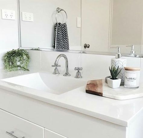 Small Guest Bathroom Ideas Half Baths, Kmart Bathroom, Small Guest Bathroom Ideas, Kmart Home, Modern Powder Rooms, Modern Powder Room, Chic Bathroom Decor, Bathroom Counter Decor, Powder Room Vanity