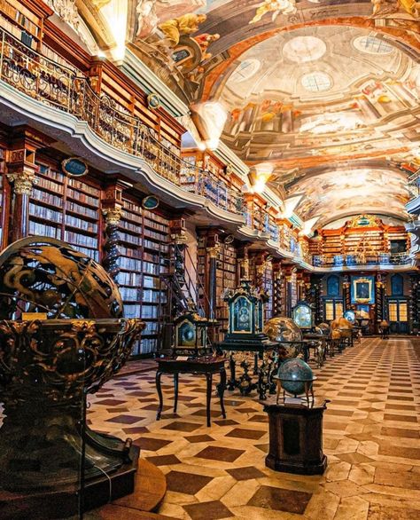 Prague Library, Library Prague, Prague Travel Guide, Interesting Photography, Library Events, Beautiful Library, Prague Travel, Library Architecture, Library Aesthetic