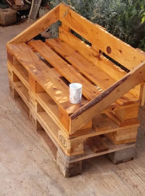 1001 Pallets, Pallet Bench, Pallet Projects Furniture, Wooden Pallet Furniture, Pallet Sofa, Pallet Creations, Wooden Pallet Projects, Pallet Outdoor, Recycled Pallets