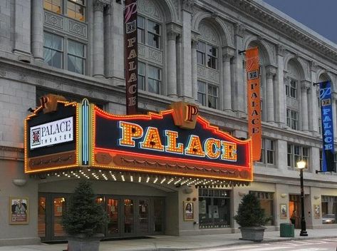 There's a lot of history and grandeur at the Palace Theater. Reopened with the help of a generous grant in 2004, this large scale theater a must visit for entertainment seekers. In fact, it's a great idea for date night! Visit Connecticut, Waterbury Connecticut, Performing Arts Theater, Historic Theater, Marble Staircase, Revival Architecture, Inexpensive Wedding Venues, Oil Water, Performing Arts