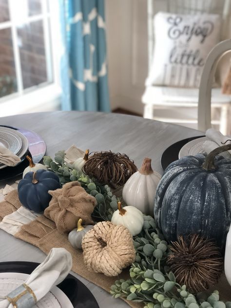 My fall dining room, inspired by Navy Blue pumpkins! The easy way to get this look! | Wilshire Collections Navy Thanksgiving Decor, Navy Blue Fall Decor Living Room, Fall Decor With Navy Blue, Blue Fall Decor Ideas, Navy Blue Fall Decor, Fall Decor Dining Room, Blue Pumpkin Decor, Navy Fall Decor, Thanksgiving Picnic