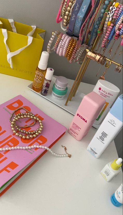 Tik Tok Inspired Room, Ava Rae Room, Preppy Makeup Stand, Room Inspo Tiktok, Ava Rae Room Tour, Preppy Room At Night, Preppy Skin Care Organizer, Vanity Tour Tiktok, Preppy Bedrooms