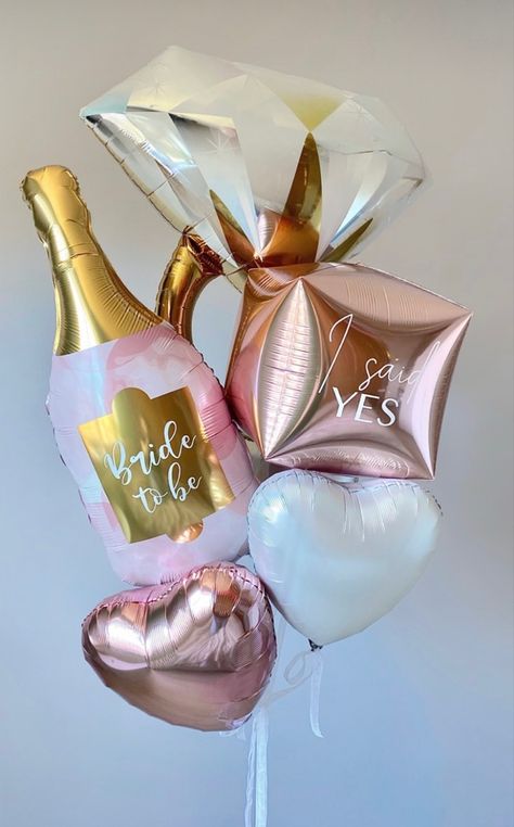 Balloons For Bachelorette Party, Bride To Be Balloon Bouquet, Bachelorette Balloon Decor, Princess Bachelorette Party, Bride Balloons, Bridal Shower Balloon, Hen Party Balloons, Bride To Be Decorations, Engagement Balloons