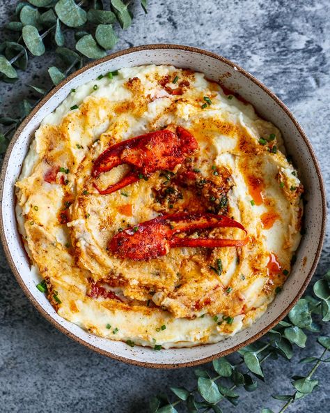 Lobster Mashed Potatoes with Viet-Cajun Brown Butter | Indulgent Eats - Dining, Recipes & Travel Lobster Mashed Potatoes Recipe, Cajun Mashed Potatoes, Lobster Mashed Potatoes, Lobster Cake, Cajun Seafood Boil, Butter Mashed Potatoes, Poached Lobster, Chef Ideas, Brown Butter Sauce