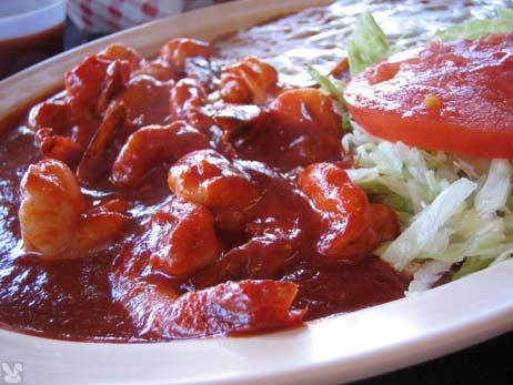 Camarones a La Diabla. Can make with chicken instead it is so yummy Camarones A La Diabla Recipe, Shrimp Diablo, Mexican Meals, Yummy Seafood, Mexican Dinner, Spicy Shrimp, Food Network, Creative Food, Lunches And Dinners