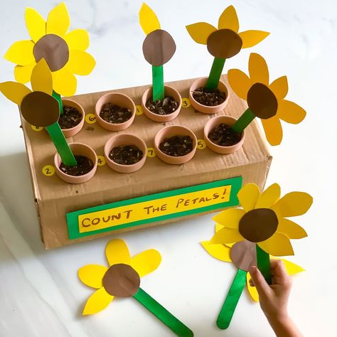 Here is a fun way to practice counting numbers for kids! This spring-themed activity is all about flower petals! Plus, get our free printable! Teaching Colors To Toddlers, Counting Activities Preschool, Planting For Kids, Counting For Kids, Counting Numbers, Baby Activities, Spring Preschool, Teaching Colors, Numbers For Kids