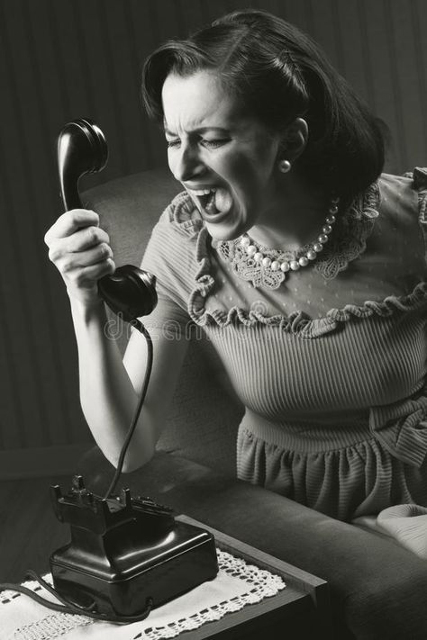 Woman Screaming, Angry Woman, Angry Expression, Angry Person, Angry Women, Expressions Photography, Acrylic Photo Frames, Angry Face, Retro Phone