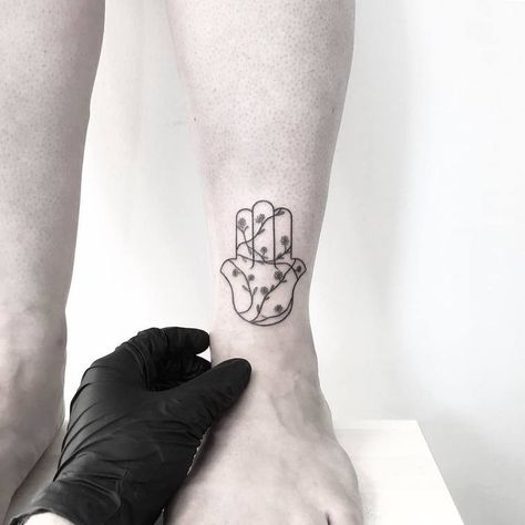 Hand Poke Floral Hamsa Tattoo by Pokeeeeeeeoh Floral Hamsa Tattoo, Hamsa Tattoo Simple, Geometric Hamsa Tattoo, Hamsa Tattoo Placement, Small Hamsa Tattoo, Hamsa Tattoos, Hand With Eye, Hand Eye Tattoo, Fatima Hand Tattoo