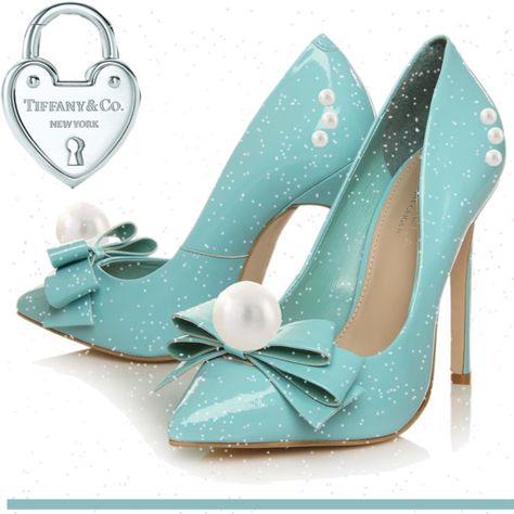 super cute if they didn't have that giant pearl. Tiffany & Co Shoes Jewellery Tiffany, Tiffany Blue Wedding, Fab Shoes, Bow Pumps, Heels Fashion, Blue Heels, Aqua Turquoise, Tiffany And Co, Fabulous Shoes