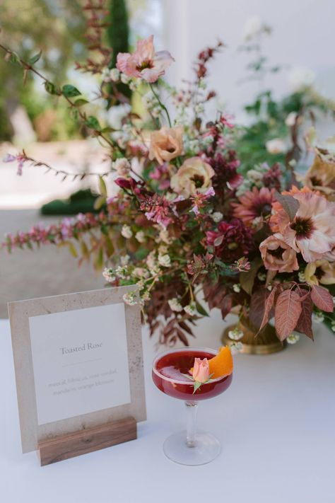 Northern California Fine Art Wedding Inspiration at a Private Estate via Magnolia Rouge Fall Cocktail Hour Wedding, Floral Tablescape, Glass House Wedding, Wildflower Centerpieces, Brown Skin Girl, Event Florals, Autumn Palette, Autumn Tones, Low Centerpieces