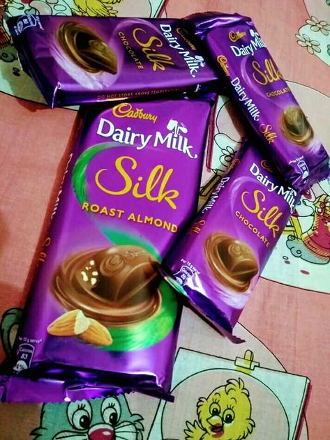 Dairy Milk Silk Dairy Milk Chocolate Pics, Dairy Milk Silk Snapchat, Chocolate Dairy Milk Silk, Dairy Milk Chocolate Images, Chocolate Lovers Quotes, Chocolate Tumblr, Dairy Milk Silk, Milka Chocolate, Silk Chocolate