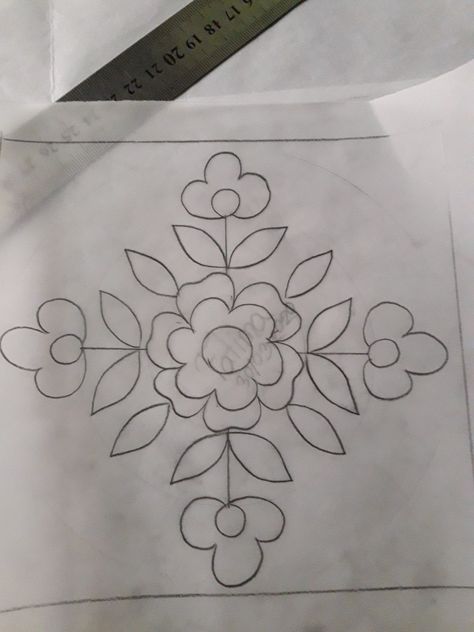 Kantha Embroidery Designs Motifs Sketch, Candle Wicking, Flower Templates Printable, Flower Pattern Drawing, Embroidery Lessons, Kantha Embroidery, Diy Embroidery Designs, Basic Mehndi Designs, Diy Embroidery Patterns