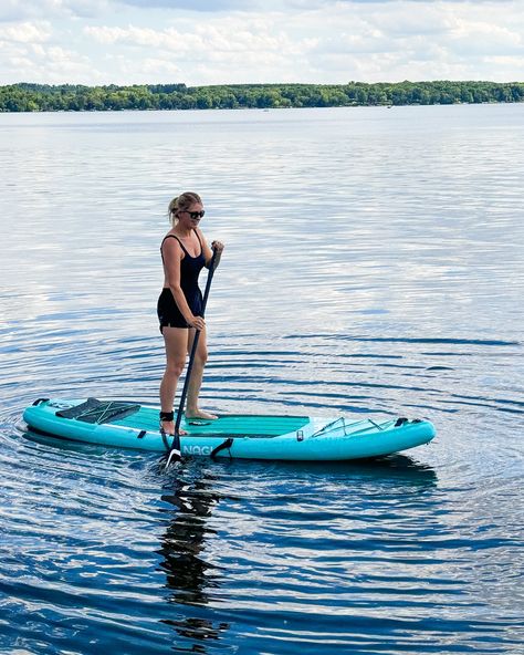 As an avid lover of the outdoors and water sports, I’m excited to share my latest water adventures with my new @nagi.outopian stand up paddle board! Have you tried SUP yet? Share your favorite paddle spots with me! 🌊 Why do I choose NAGI Outopian paddle board? 🌊 ⭐️ Inflatable so it’s lightweight and easy to travel with ⭐️ High quality construction makes it durable ⭐️ Includes everything needed to get started: paddle, backpack, safety leash, pump, fins and a repair kit #nagibyoutopian #s... Paddle Board Photo Ideas, Paddle Boarding With Friends, Standup Paddle Board Pictures, Yoga On Paddle Board, Healthy Activities, Stand Up Paddle Board, Paddle Boards, Paddle Sports, Water Adventure